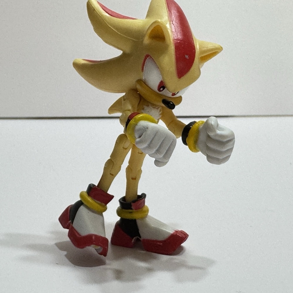Jazwares Sonic the Hedgehog Classic Super Sonic 3 Inch Figure